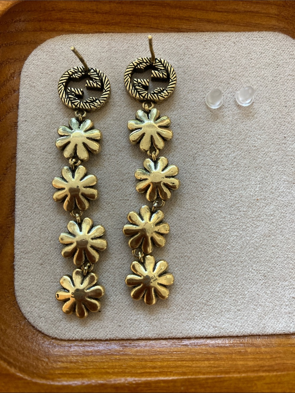 Gucci Gold Floral Dangle Earrings - Women Jewelry - Picture 5 of 6